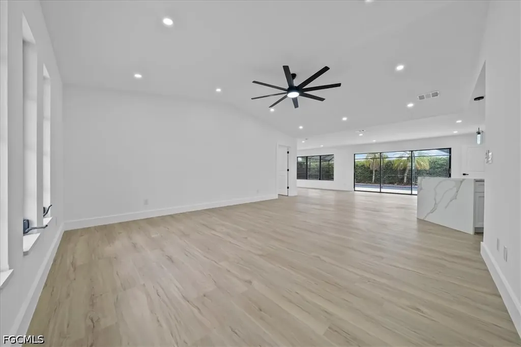 13 SE 20th Place Cape Coral FL 33990