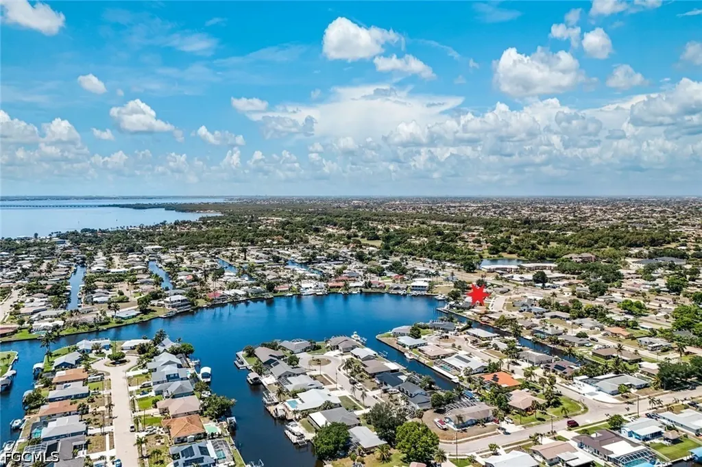 4530 Vinsetta Avenue North Fort Myers FL 33903