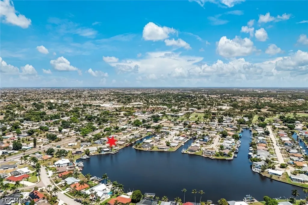 4530 Vinsetta Avenue North Fort Myers FL 33903