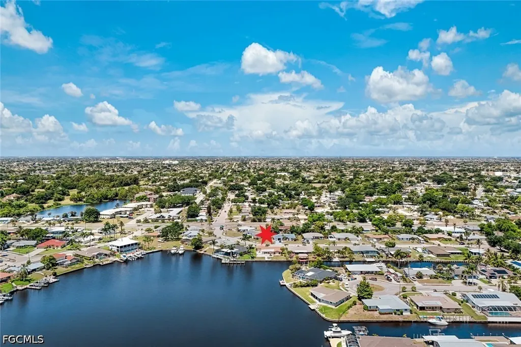 4530 Vinsetta Avenue North Fort Myers FL 33903