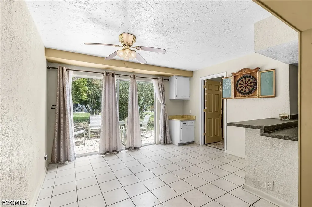 4033 Country Club Boulevard Cape Coral FL 33904