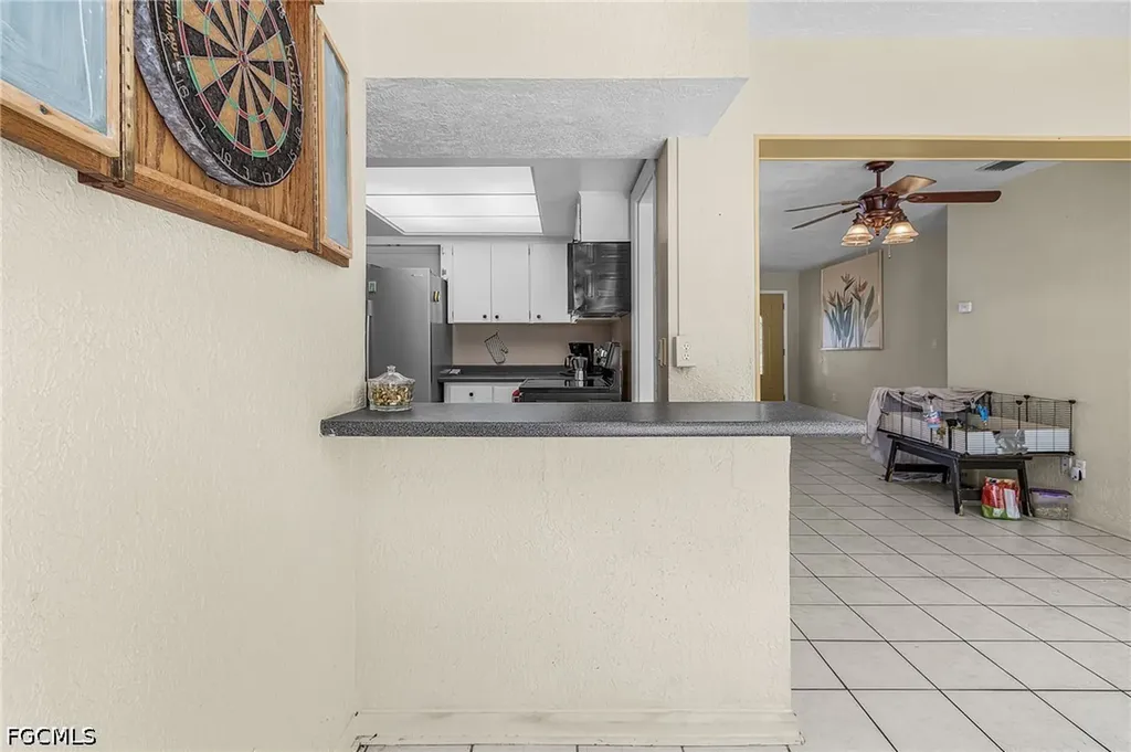 4033 Country Club Boulevard Cape Coral FL 33904