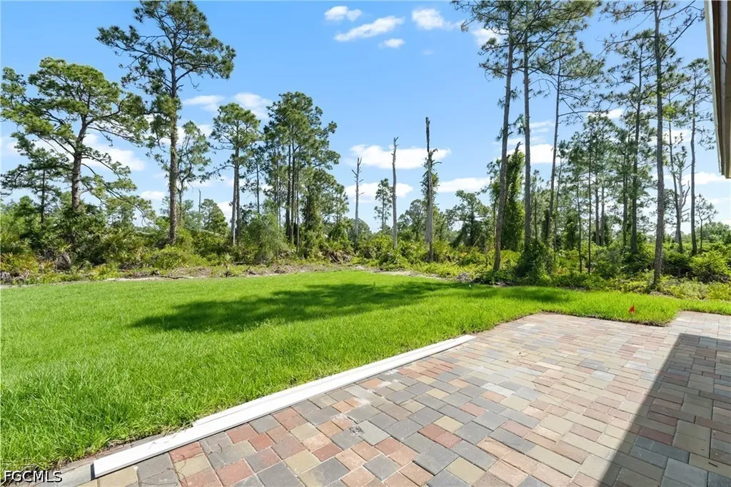 1077 Merry Street E Lehigh Acres FL 33974
