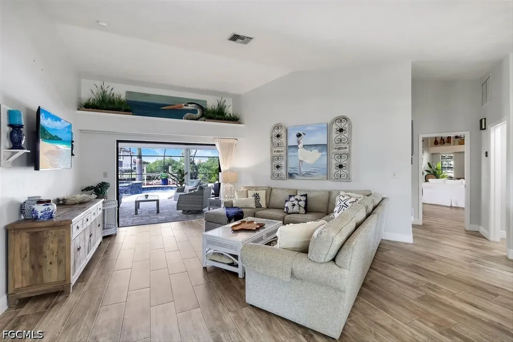 2610 SW 46th Terrace Cape Coral FL 33914