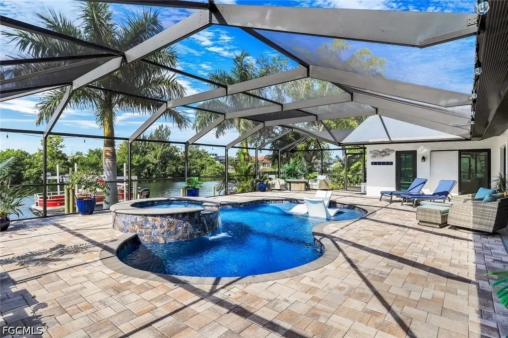 2610 SW 46th Terrace Cape Coral FL 33914
