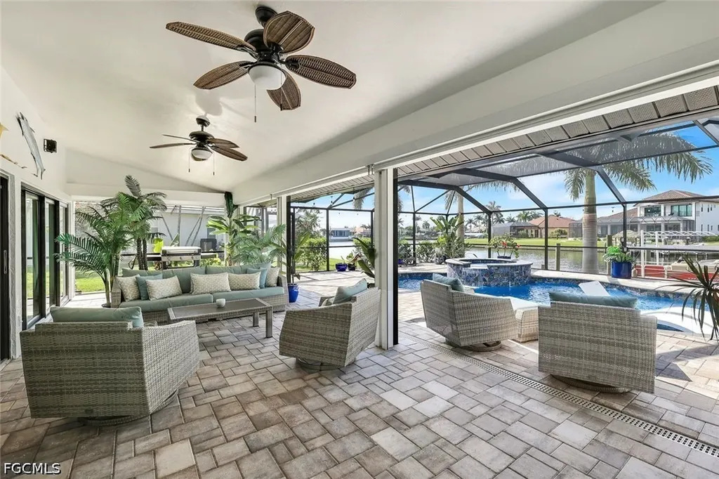 2610 SW 46th Terrace Cape Coral FL 33914