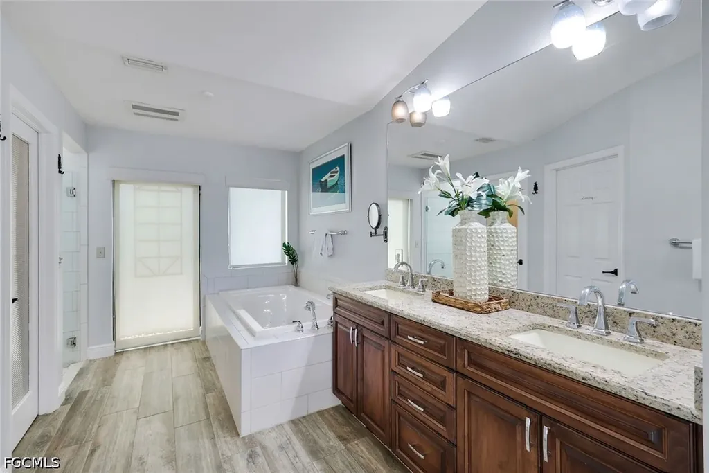 2610 SW 46th Terrace Cape Coral FL 33914