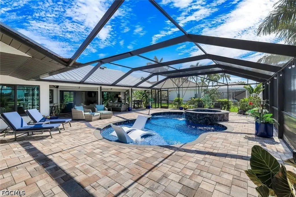 2610 SW 46th Terrace Cape Coral FL 33914