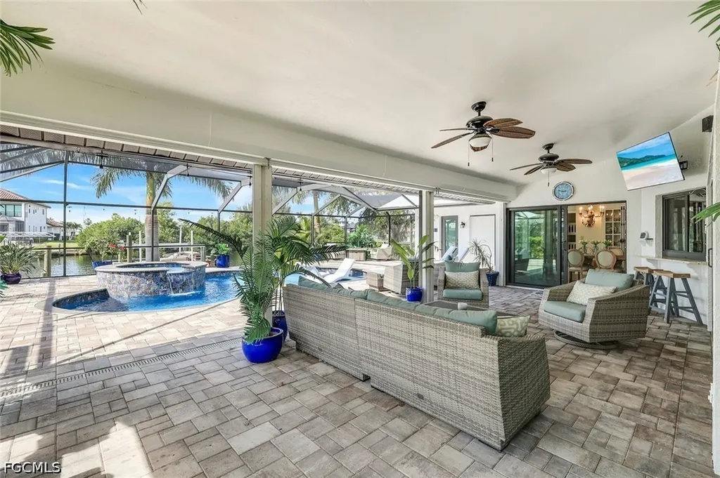 2610 SW 46th Terrace Cape Coral FL 33914