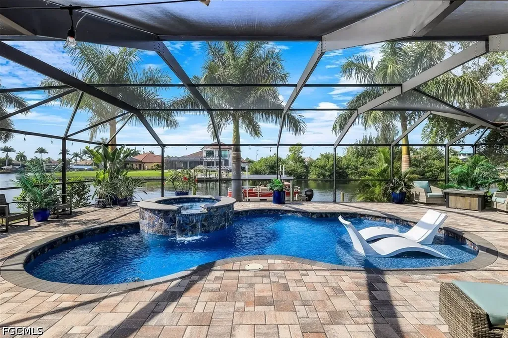 2610 SW 46th Terrace Cape Coral FL 33914