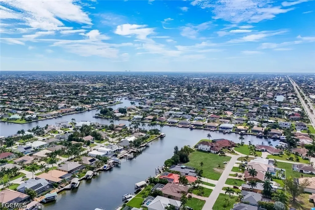 2610 SW 46th Terrace Cape Coral FL 33914
