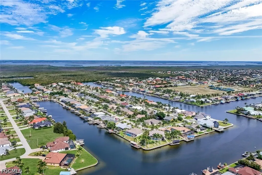 2610 SW 46th Terrace Cape Coral FL 33914