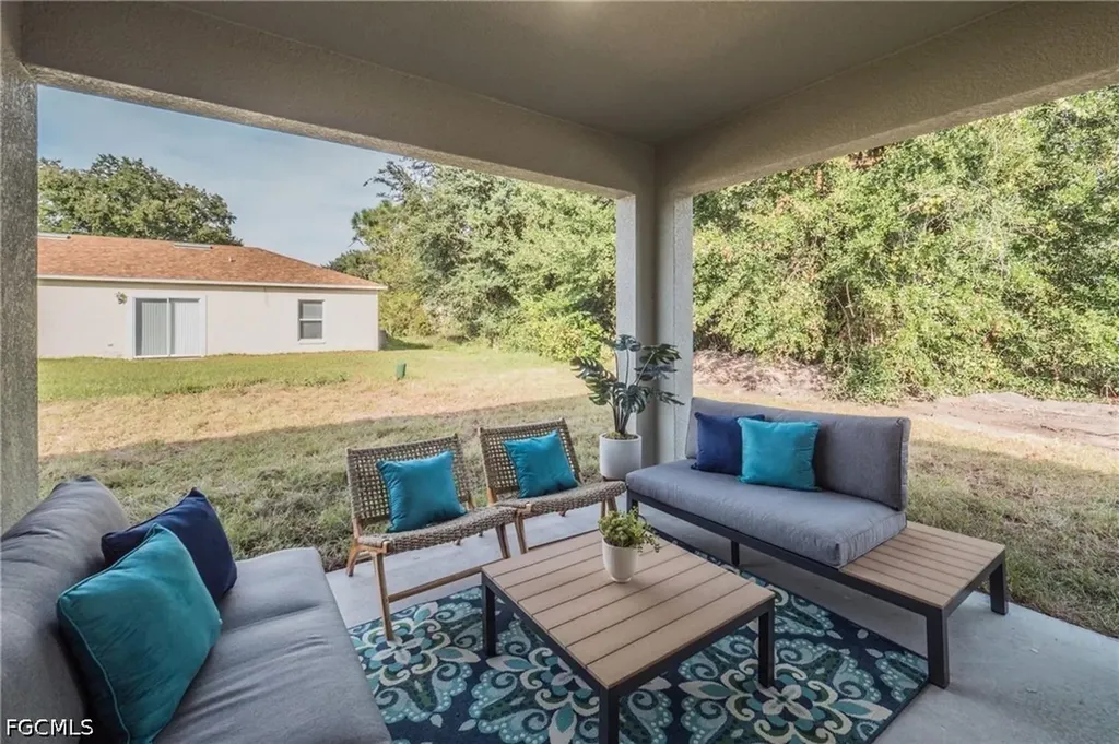 500 NE 16th Terrace Cape Coral FL 33993