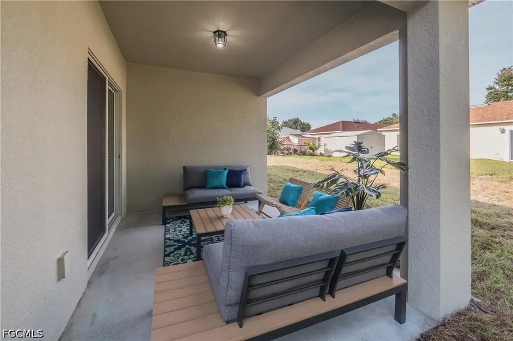 500 NE 16th Terrace Cape Coral FL 33993