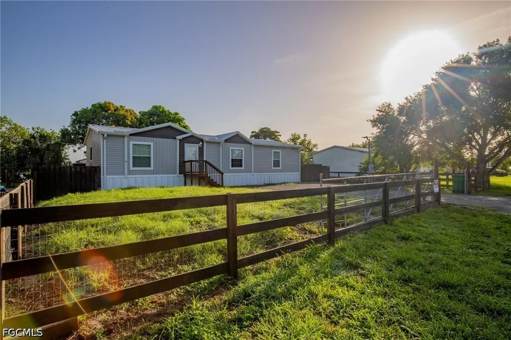 1580 Ridgdill Road Clewiston FL 33440