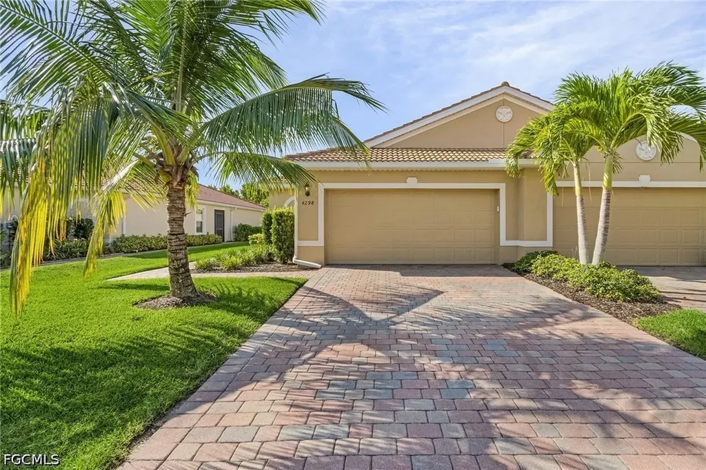 4298 Dutchess Park Road Fort Myers FL 33916