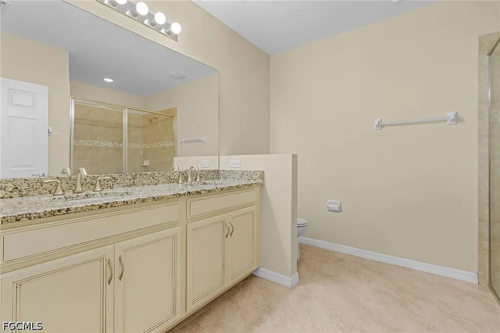 4298 Dutchess Park Road Fort Myers FL 33916