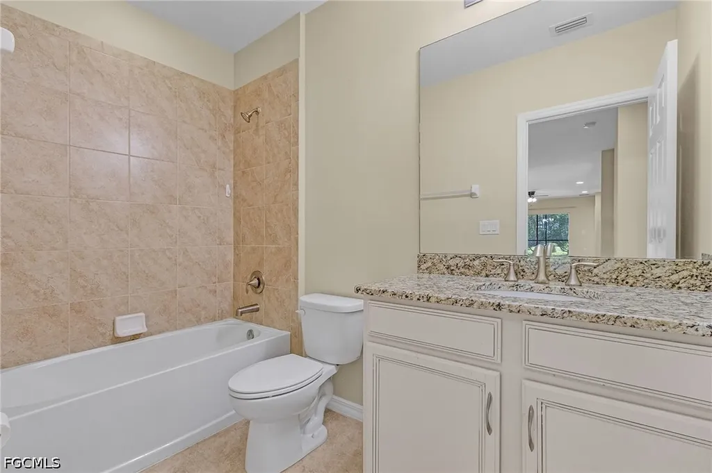 4298 Dutchess Park Road Fort Myers FL 33916