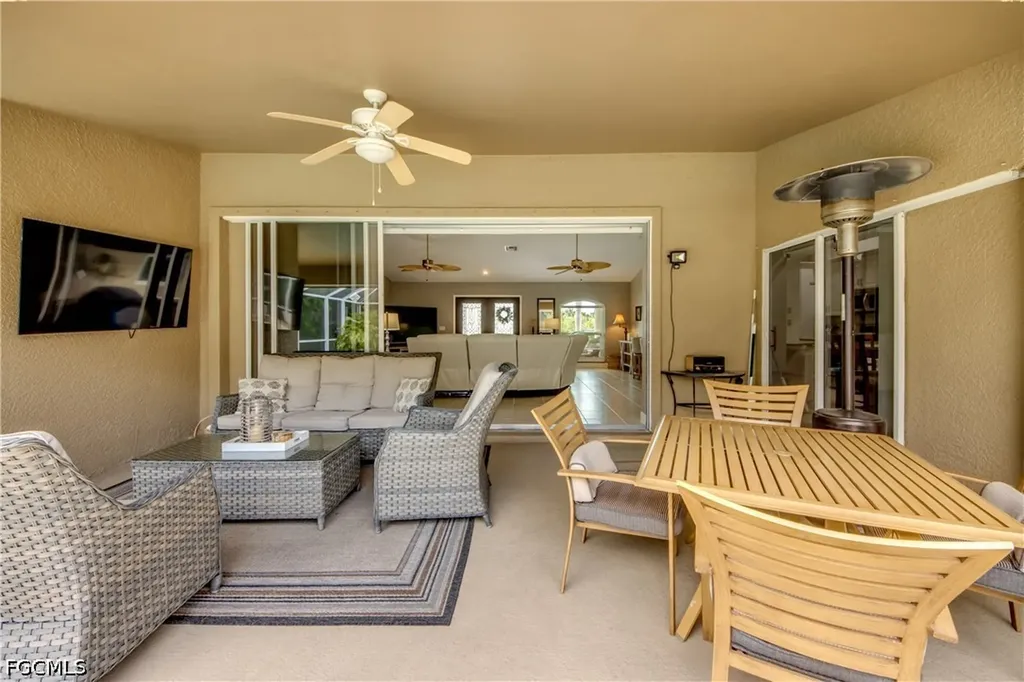 2301 SW 28th Lane Cape Coral FL 33914