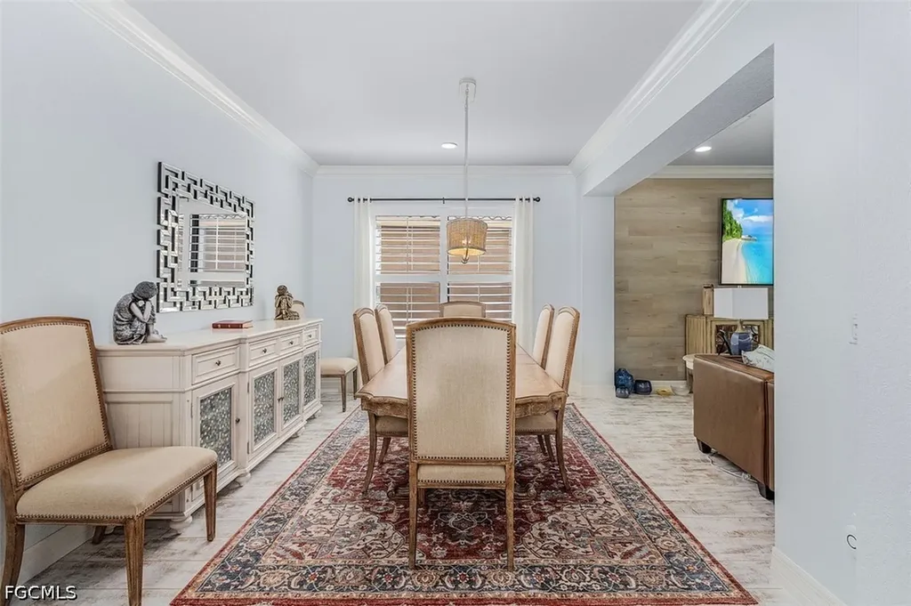 13528 Mandarin Circle Naples FL 34109