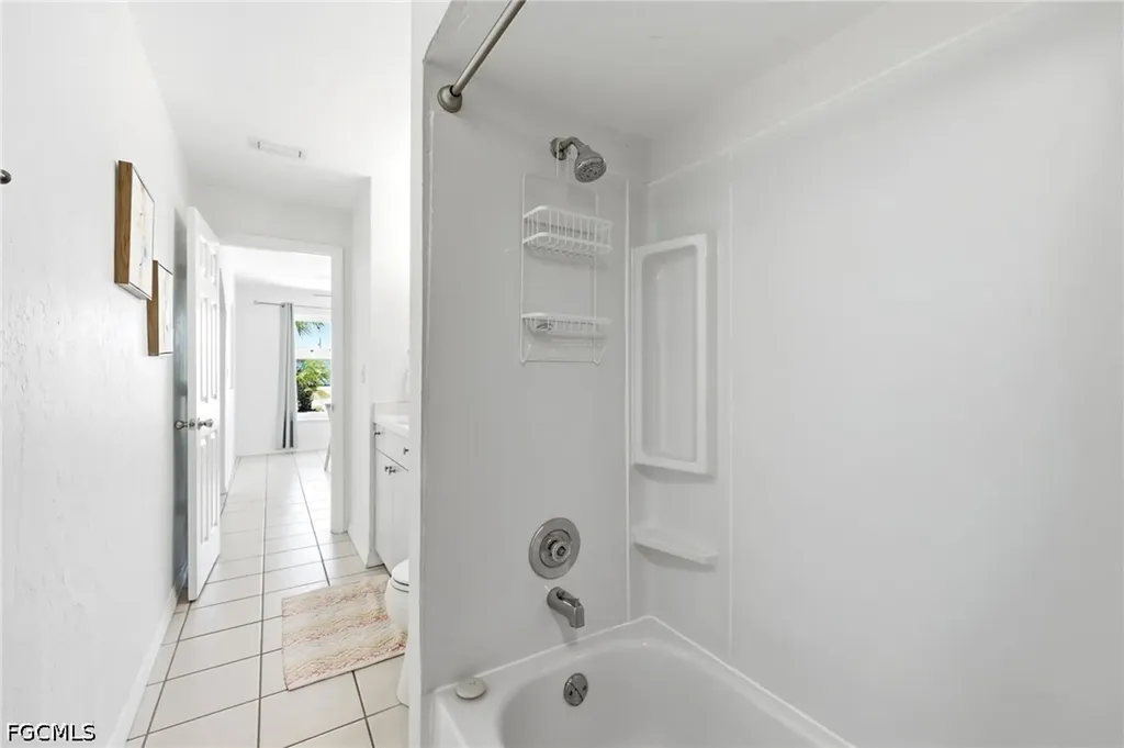 3105 SE 18th Avenue Cape Coral FL 33904