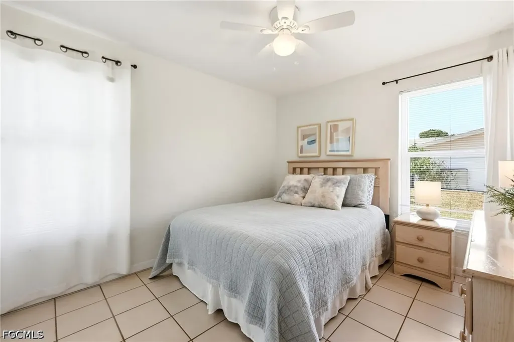 3105 SE 18th Avenue Cape Coral FL 33904