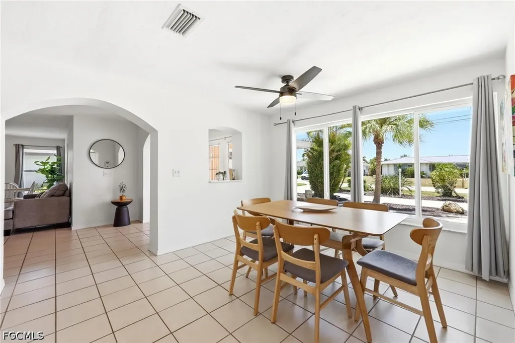 3105 SE 18th Avenue Cape Coral FL 33904