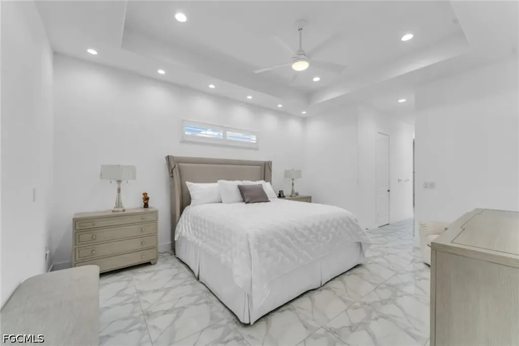 21 SW 21st Street Cape Coral FL 33991