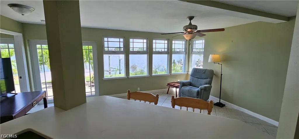 1802 Lakeview Boulevard North Fort Myers FL 33903