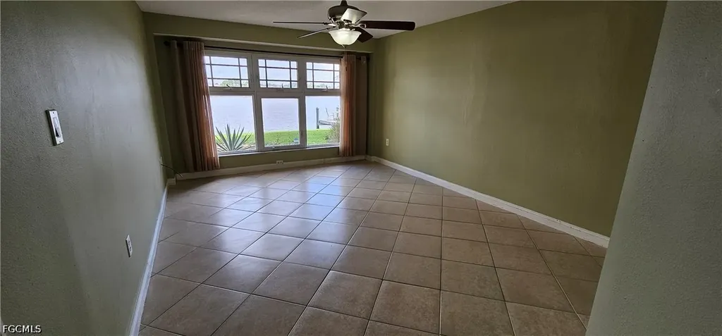 1802 Lakeview Boulevard North Fort Myers FL 33903