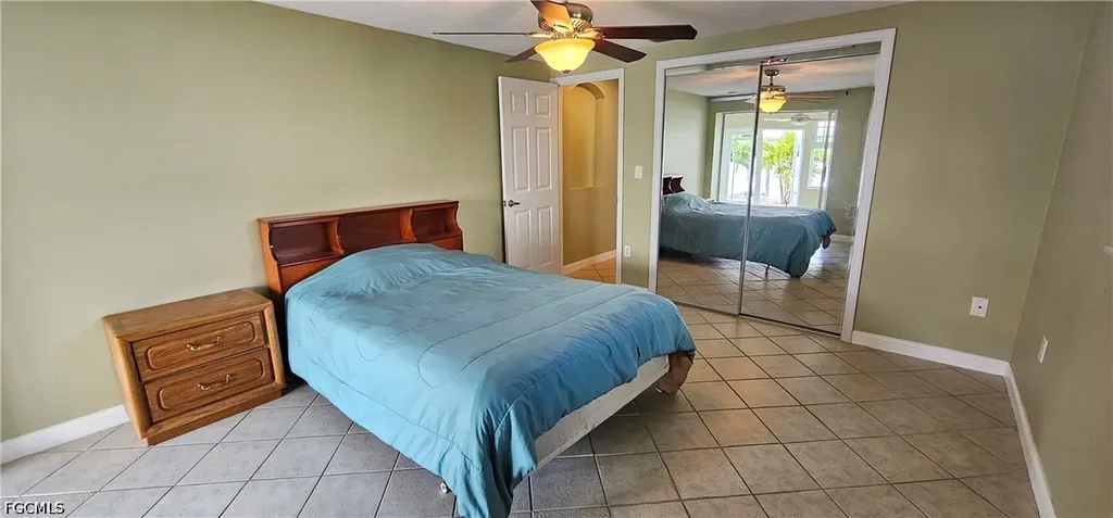 1802 Lakeview Boulevard North Fort Myers FL 33903