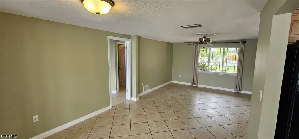1802 Lakeview Boulevard North Fort Myers FL 33903