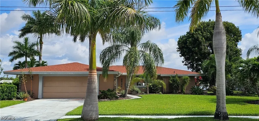 1802 Lakeview Boulevard North Fort Myers FL 33903