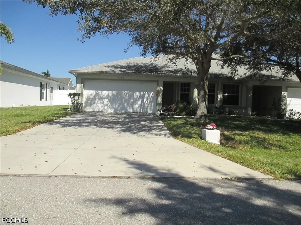 1209 SE 6th Street Cape Coral FL 33990