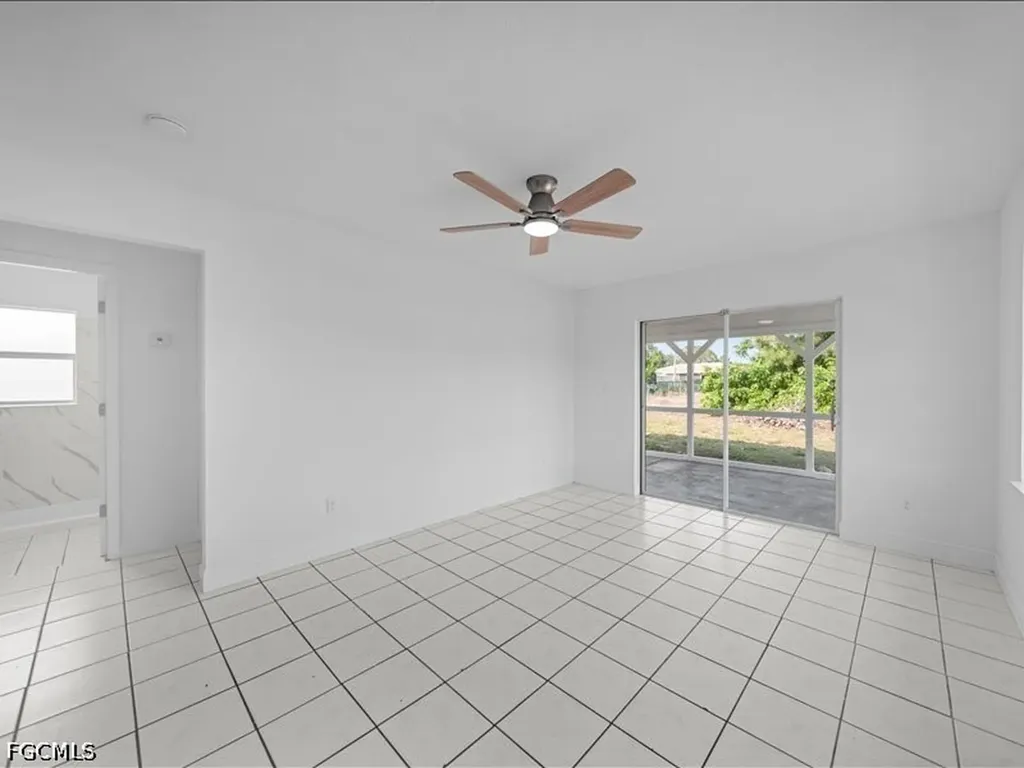 2253 10th Court Lehigh Acres FL 33936