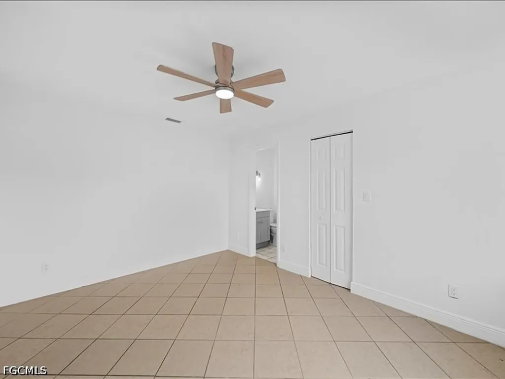 2253 10th Court Lehigh Acres FL 33936