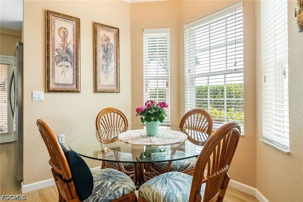 1848 Concordia Lake Circle Cape Coral FL 33909
