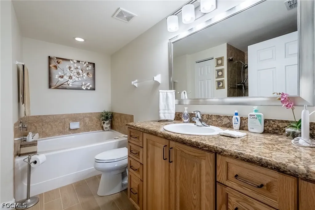 1848 Concordia Lake Circle Cape Coral FL 33909