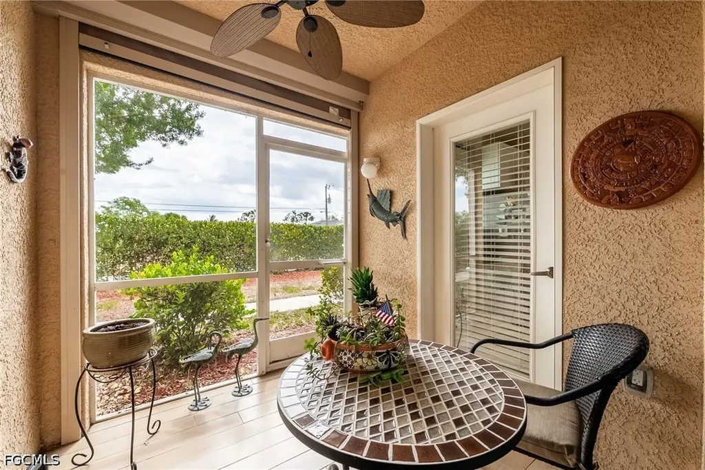1848 Concordia Lake Circle Cape Coral FL 33909