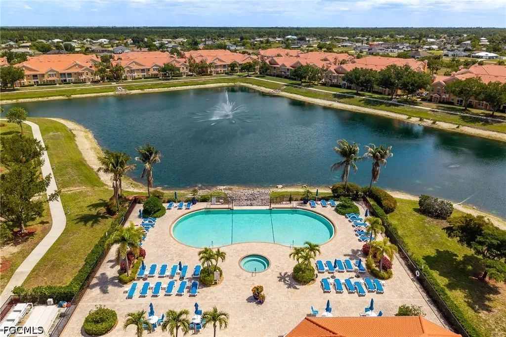 1848 Concordia Lake Circle Cape Coral FL 33909