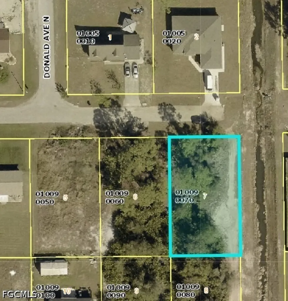 4101 7th Street W Lehigh Acres FL 33971