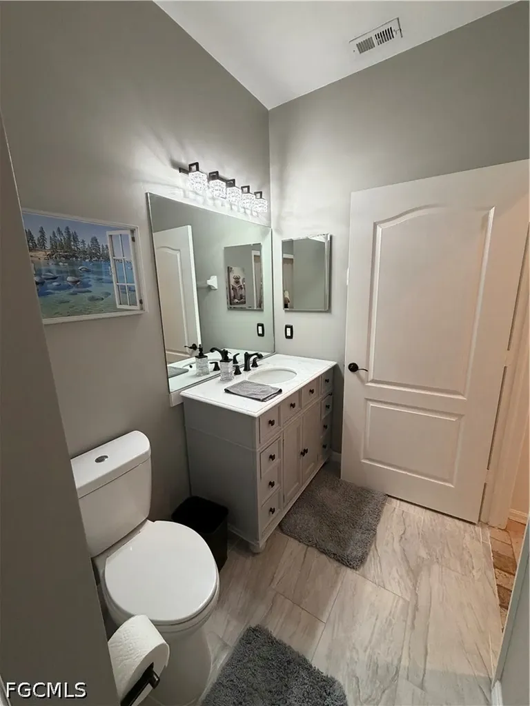 8570 Kingbird Loop Estero FL 33967