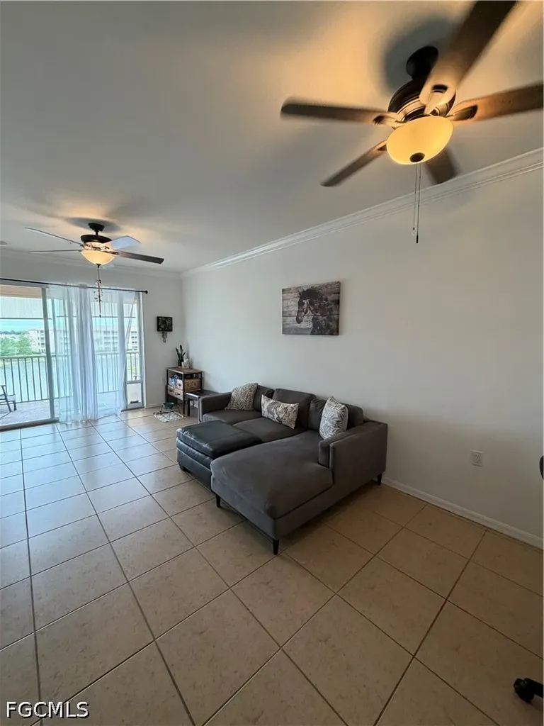 8570 Kingbird Loop Estero FL 33967