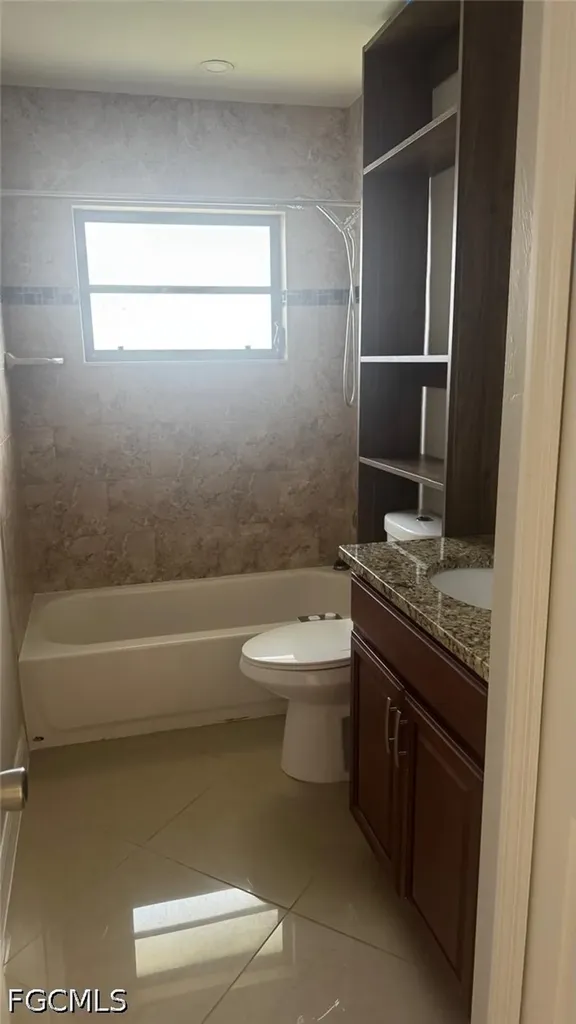 1319 SW 10th Place Cape Coral FL 33991