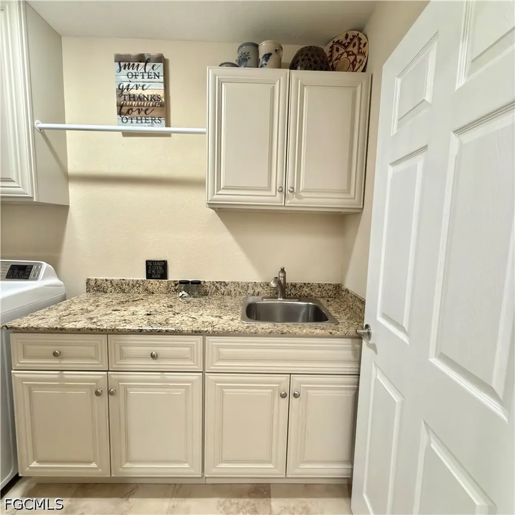 3740 Pebblebrook Ridge Court Fort Myers FL 33905