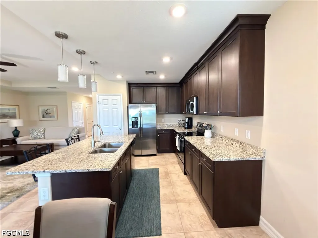 3740 Pebblebrook Ridge Court Fort Myers FL 33905