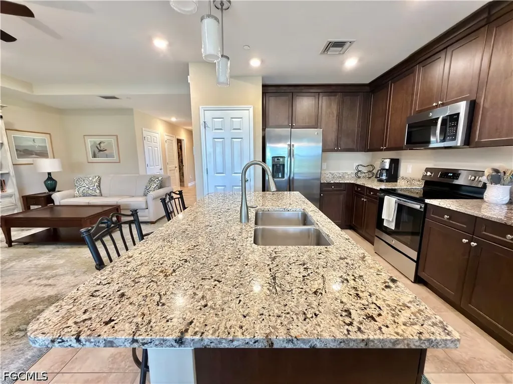 3740 Pebblebrook Ridge Court Fort Myers FL 33905