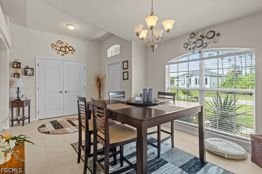 2724 NW 21st Terrace Cape Coral FL 33993
