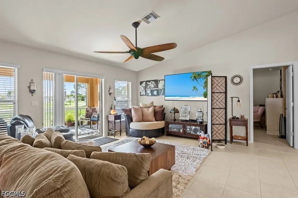 2724 NW 21st Terrace Cape Coral FL 33993