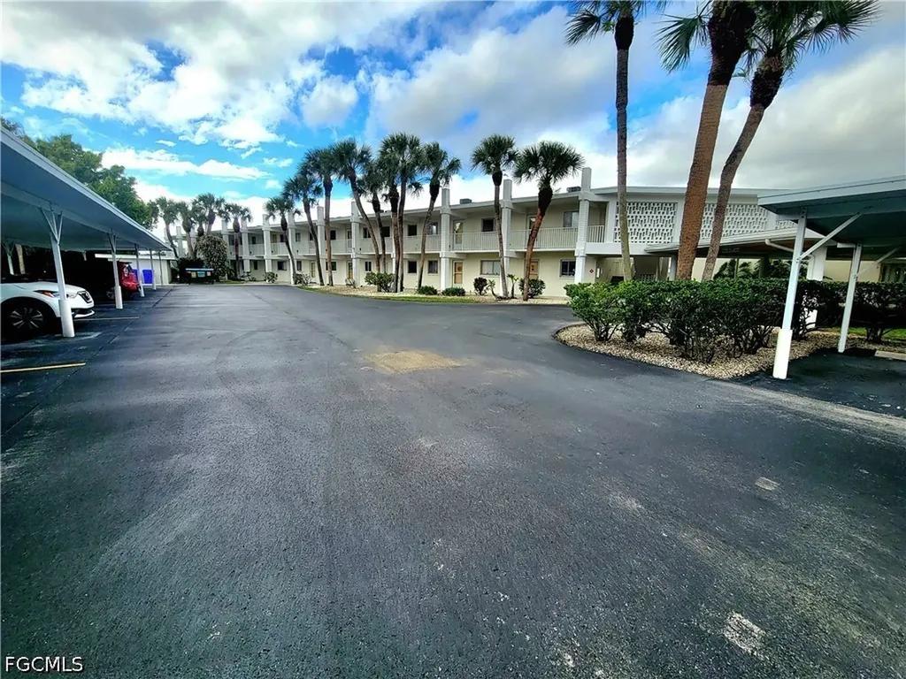 357 Joel Boulevard Lehigh Acres FL 33936